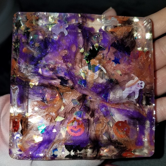 Handmade Halloween Ashtray - Picture 2 of 3